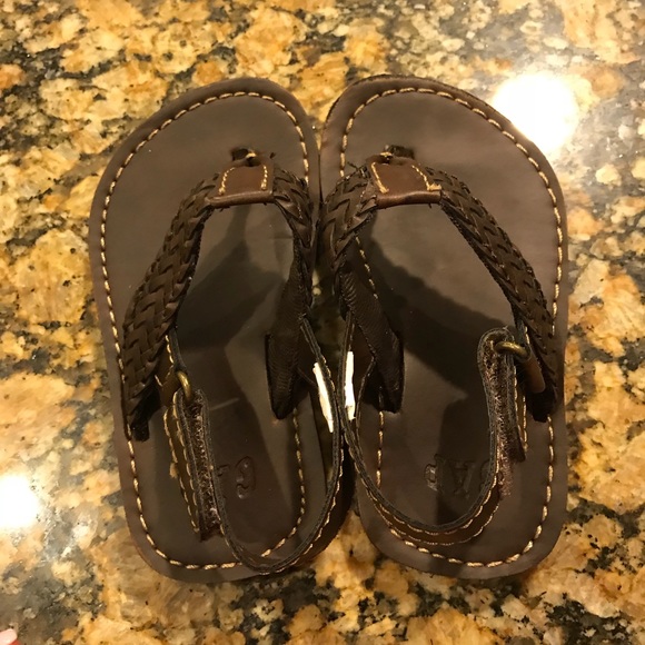 Toddler boys shoes - Picture 2 of 2